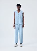 A model wears the HOMME PLISSÉ ISSEY MIYAKE EDGE ENSEMBLE vest.
