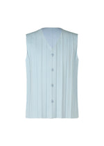 A product shot of the HOMME PLISSÉ ISSEY MIYAKE EDGE ENSEMBLE vest in .