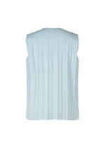 A detail shot of the HOMME PLISSÉ ISSEY MIYAKE EDGE ENSEMBLE vest.