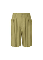 A product shot of the HOMME PLISSÉ ISSEY MIYAKE EDGE ENSEMBLE trousers in .