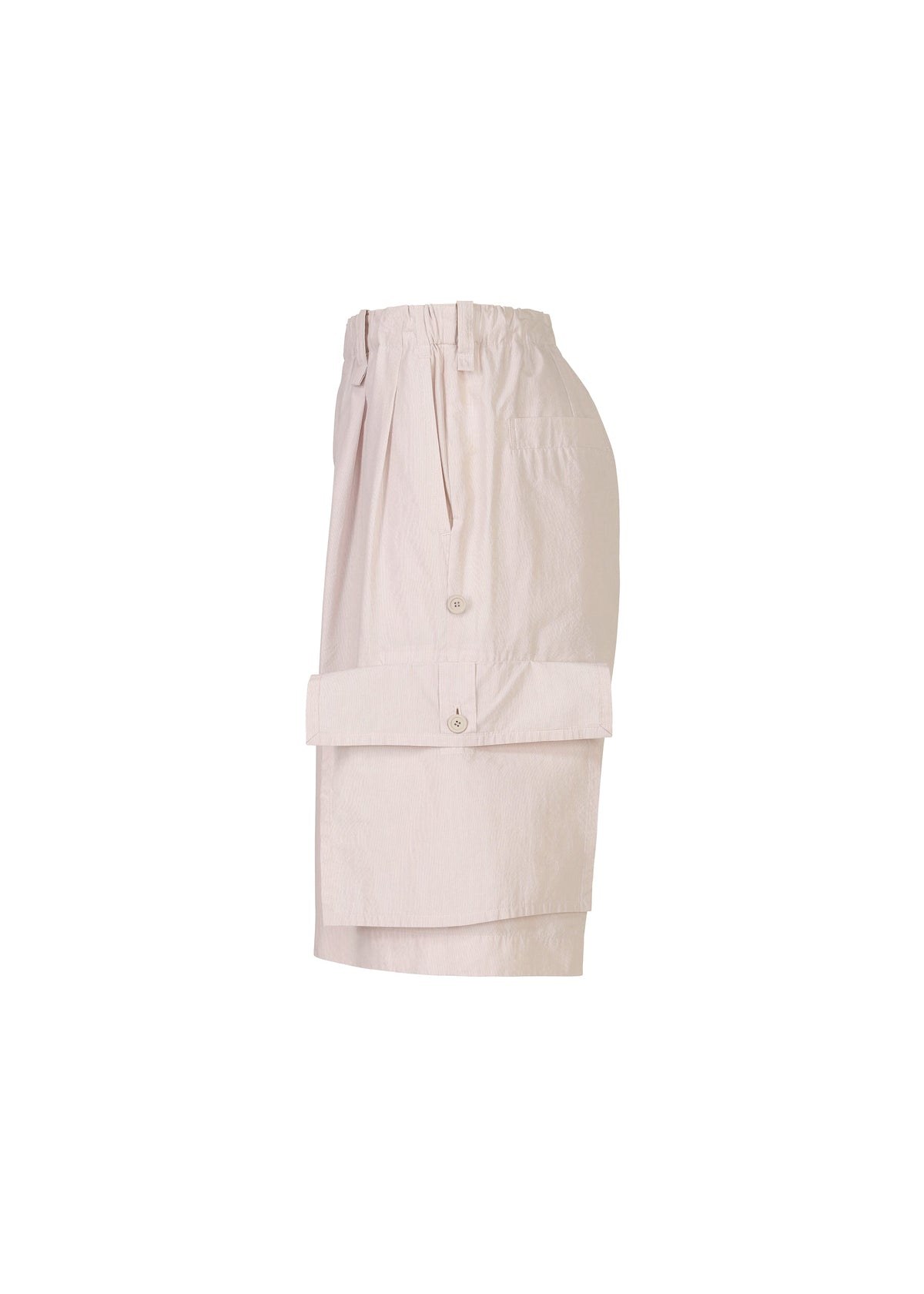 A detail shot of the HOMME PLISSÉ ISSEY MIYAKE FRESHEN trousers.