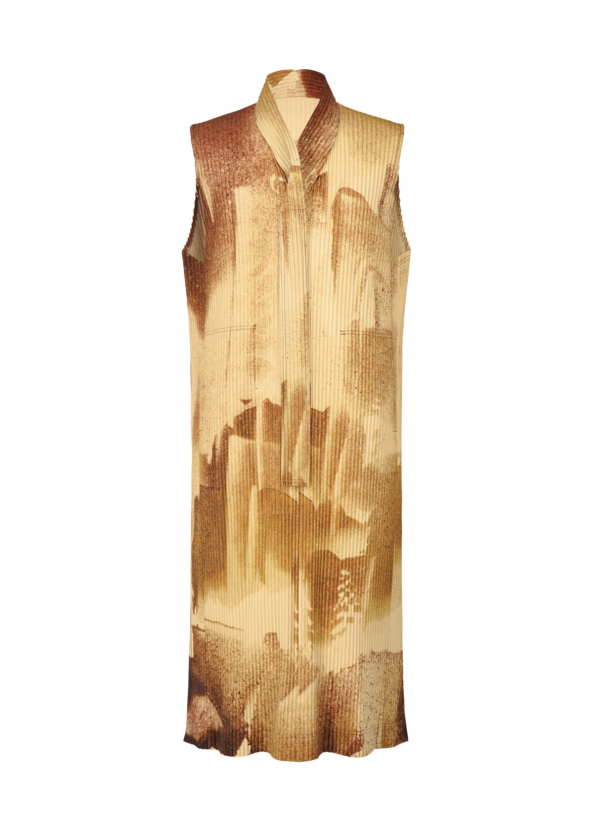 A product shot of the HOMME PLISSÉ ISSEY MIYAKE WIND WALK vest in .