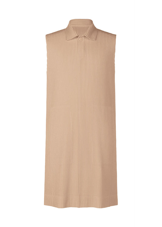 A product shot of the HOMME PLISSÉ ISSEY MIYAKE MC FEBRUARY top in .