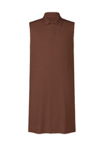 A product shot of the HOMME PLISSÉ ISSEY MIYAKE MC FEBRUARY top in .