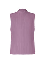 A product shot of the HOMME PLISSÉ ISSEY MIYAKE MC APRIL top in .