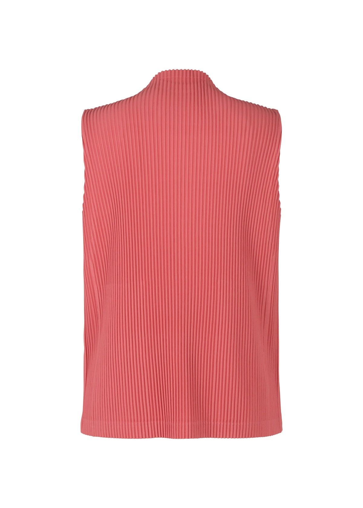 A detail shot of the HOMME PLISSÉ ISSEY MIYAKE MC APRIL top.