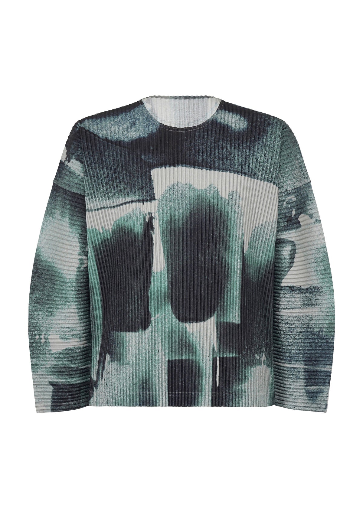 A product shot of the HOMME PLISSÉ ISSEY MIYAKE WIND WALK top in .