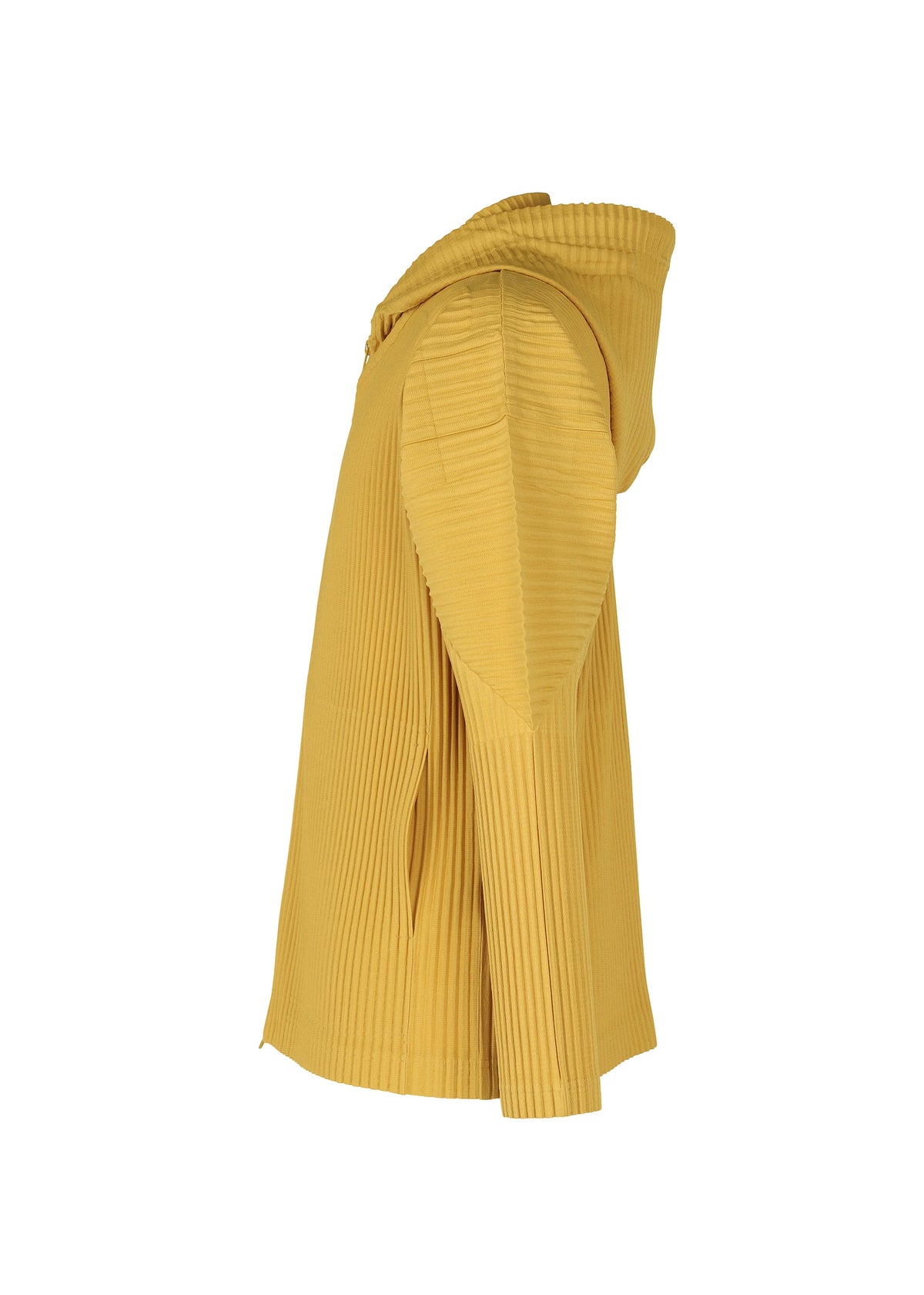 A detail shot of the HOMME PLISSÉ ISSEY MIYAKE MC JUNE shirt.