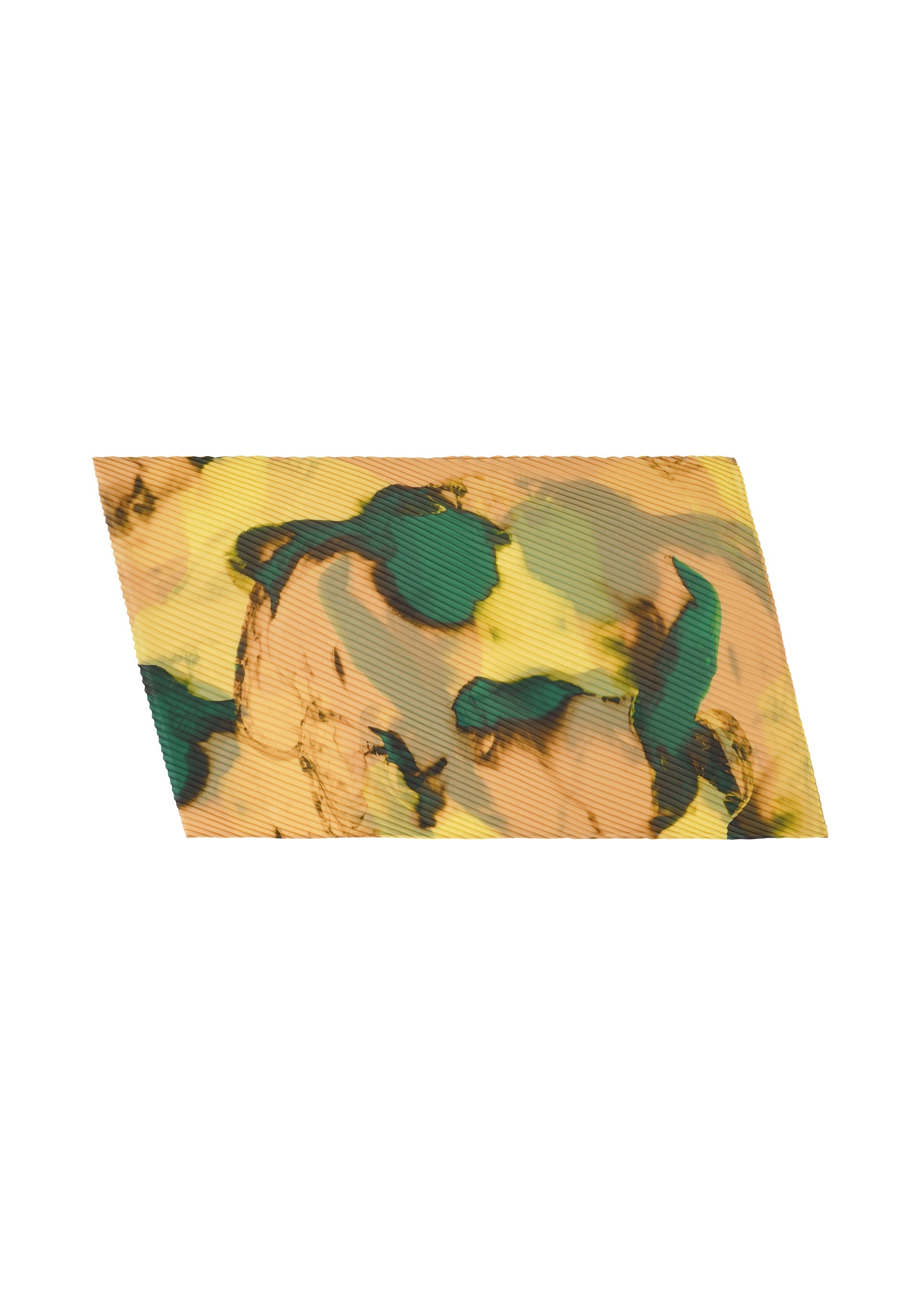 A product shot of the HOMME PLISSÉ ISSEY MIYAKE AGATE SCARF stole in orange beige.
