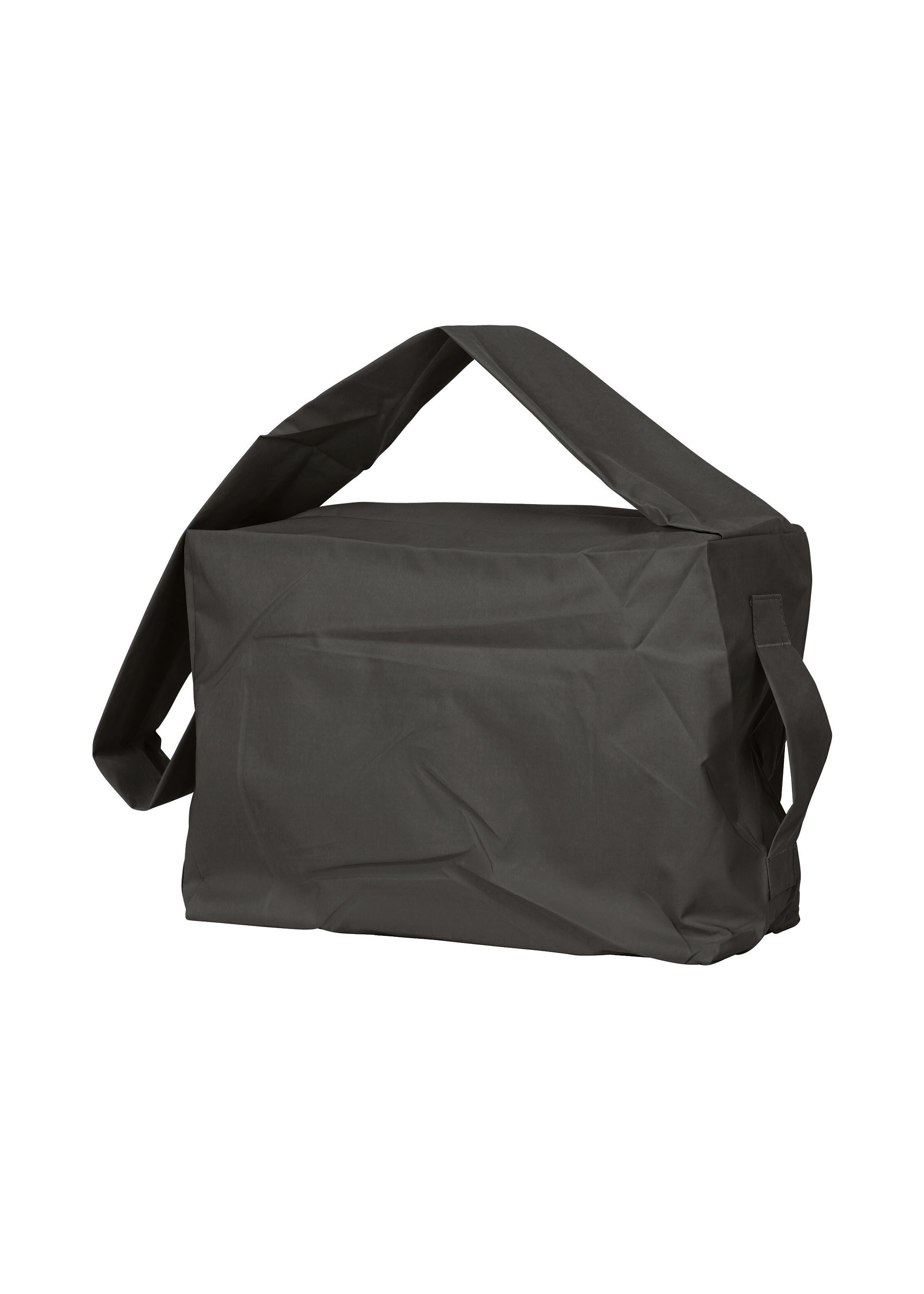 A product shot of the HOMME PLISSÉ ISSEY MIYAKE STONE BAG bag in black (15).