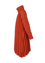 A detail shot of the HOMME PLISSÉ ISSEY MIYAKE EDGE COAT coat.
