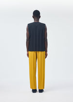 A model wears the HOMME PLISSÉ ISSEY MIYAKE EDGE ENSEMBLE vest.