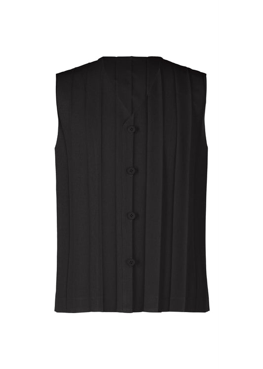 A product shot of the HOMME PLISSÉ ISSEY MIYAKE EDGE ENSEMBLE vest in black (15).