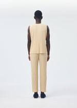 A model wears the HOMME PLISSÉ ISSEY MIYAKE TAILORED PLEATS 2 clothing.