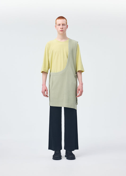 A model wears the HOMME PLISSÉ ISSEY MIYAKE STONE CLOUD vest.