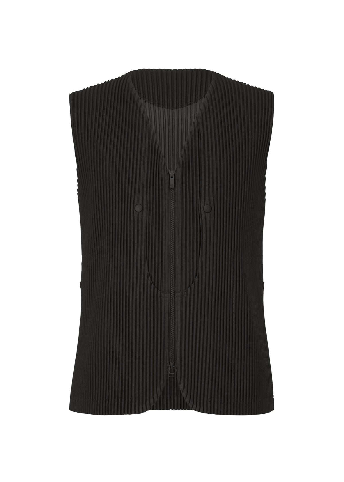 A product shot of the HOMME PLISSÉ ISSEY MIYAKE QUARRY vest in black (15).