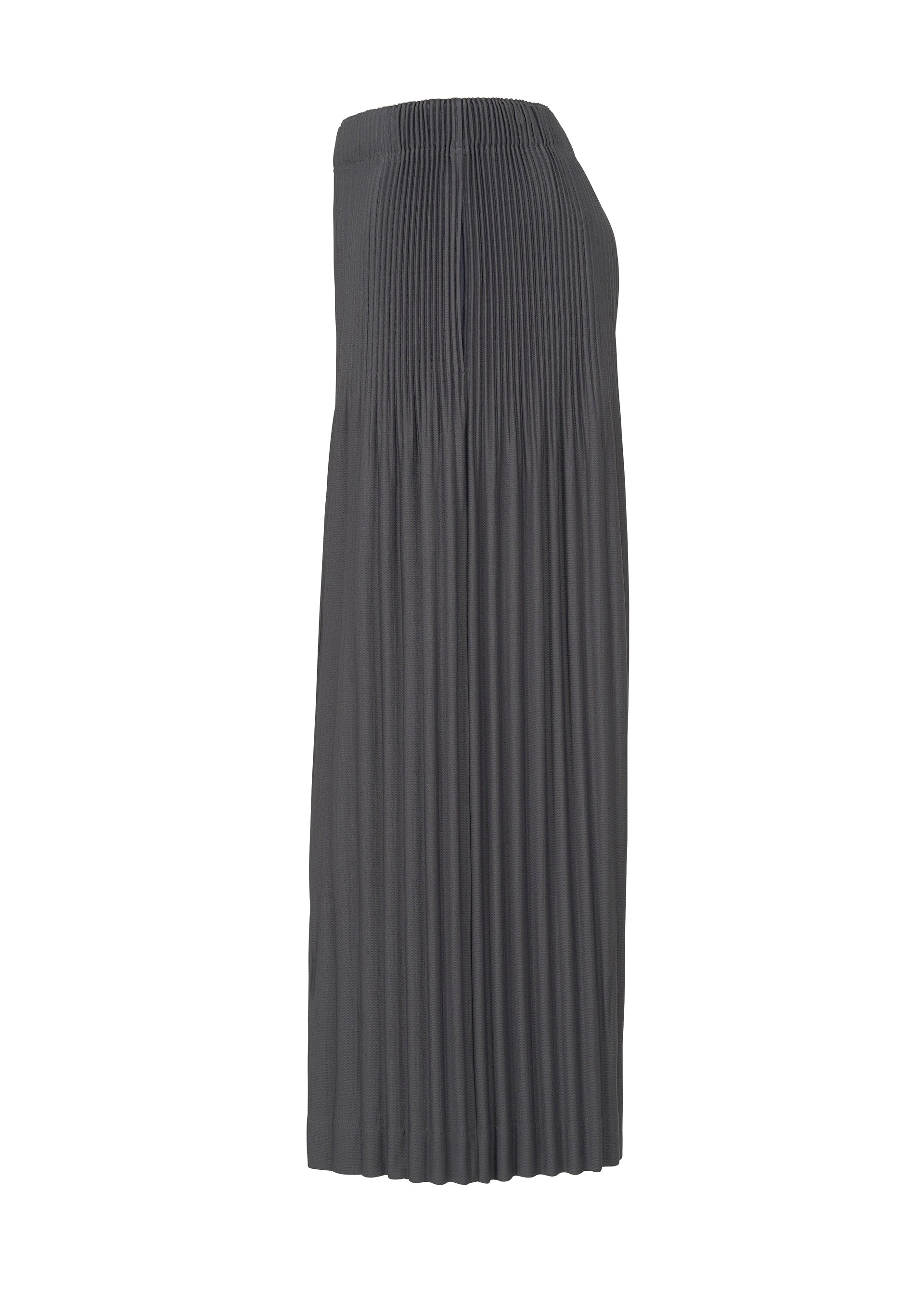 A detail shot of the HOMME PLISSÉ ISSEY MIYAKE MONTHLY COLORS DECEMBER clothing.