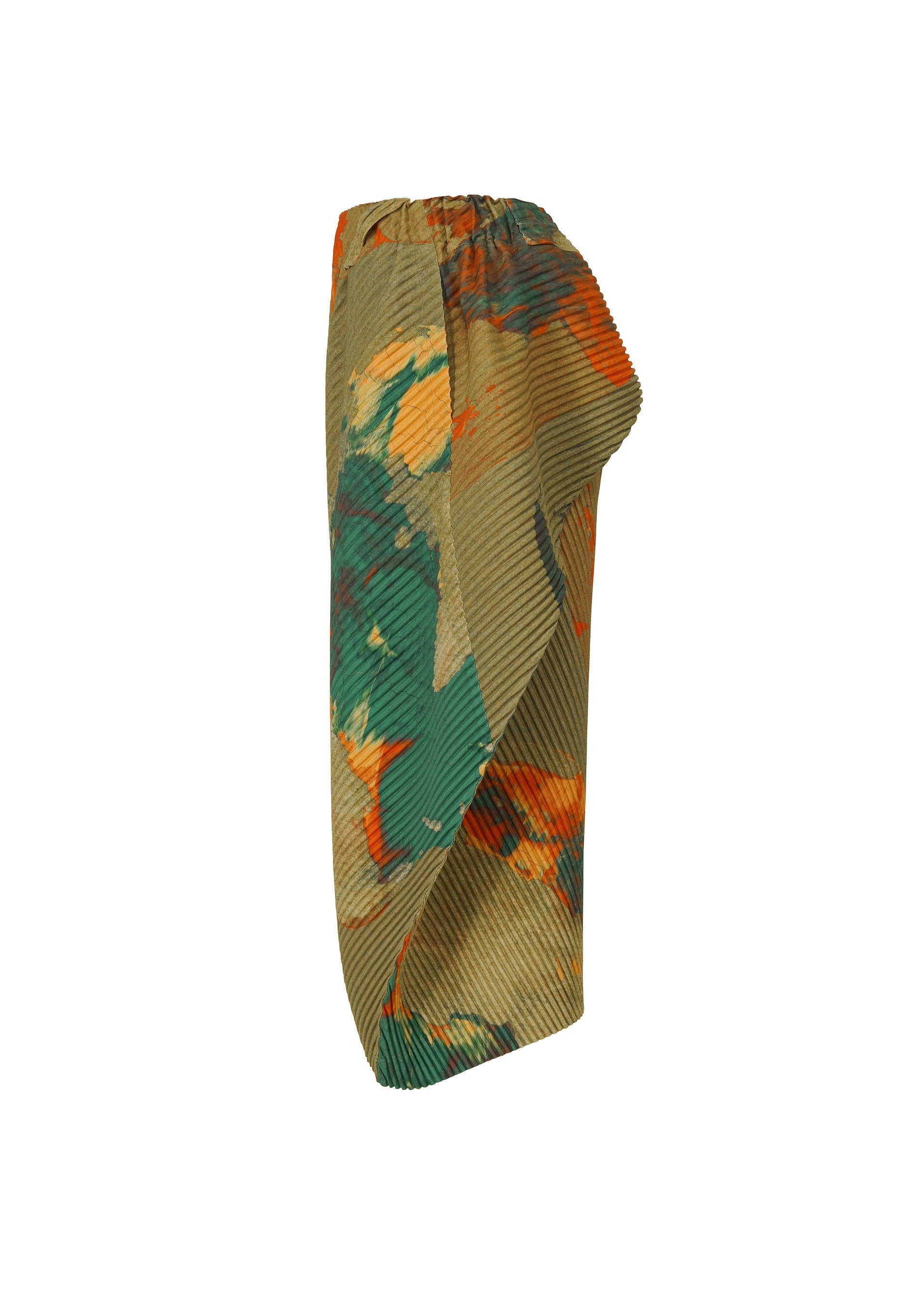 A detail shot of the HOMME PLISSÉ ISSEY MIYAKE PAINTED STONE clothing.