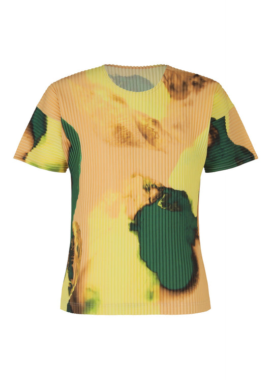 A product shot of the HOMME PLISSÉ ISSEY MIYAKE AGATE top in orange beige.