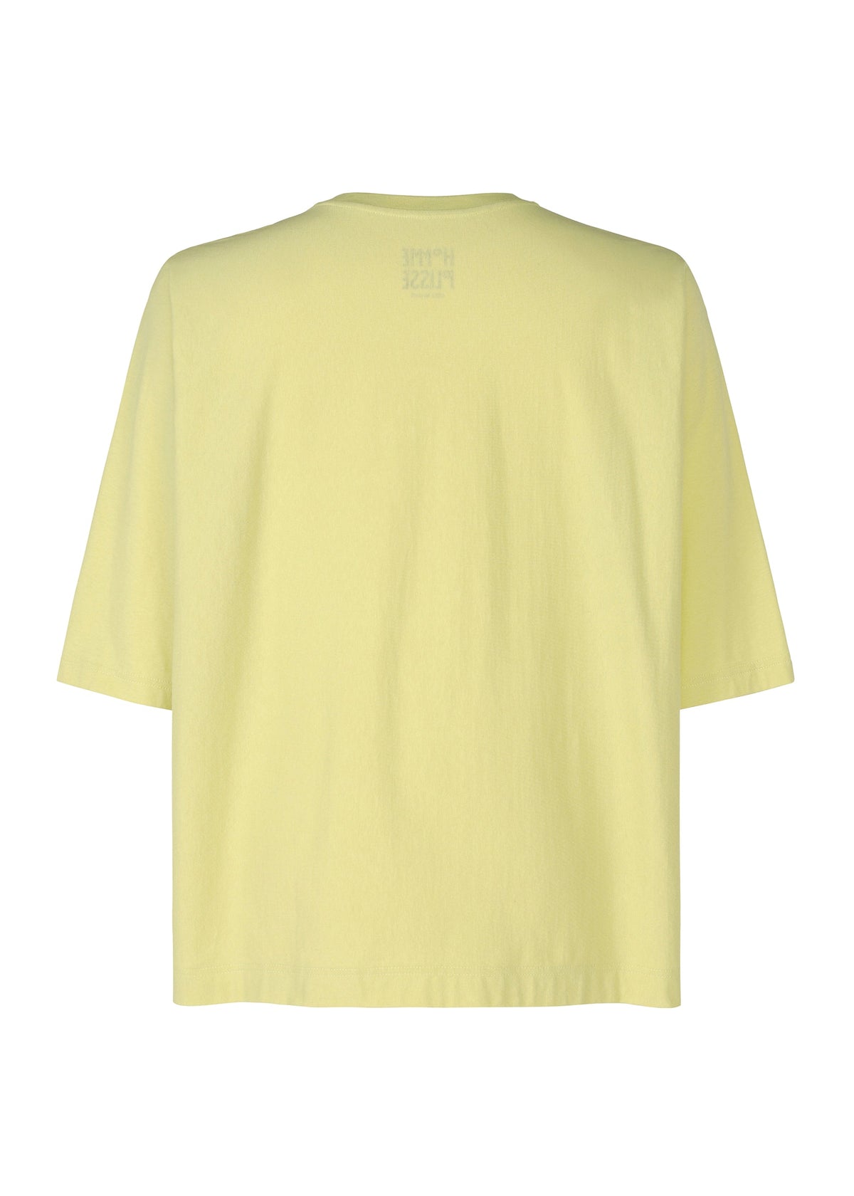 A detail shot of the HOMME PLISSÉ ISSEY MIYAKE RELEASE T 1 top.