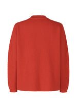 A detail shot of the HOMME PLISSÉ ISSEY MIYAKE RUSTIC KNIT jacket.