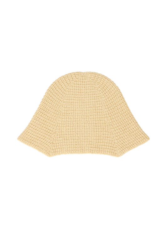 A product shot of the HOMME PLISSÉ ISSEY MIYAKE CROCHET HAT cap in beige (40).