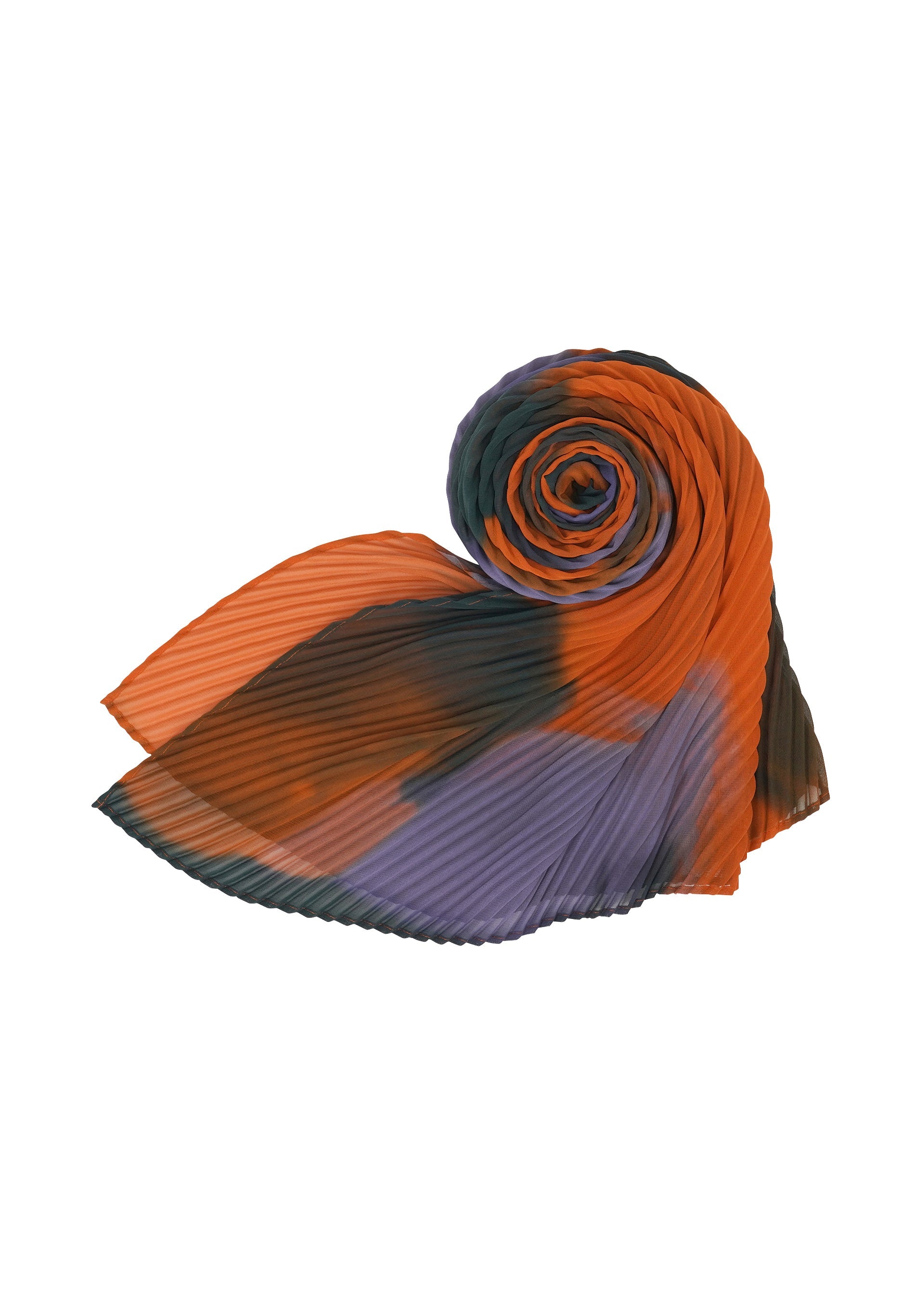 ISSEY MIYAKE Scarves – The official ISSEY MIYAKE ONLINE STORE