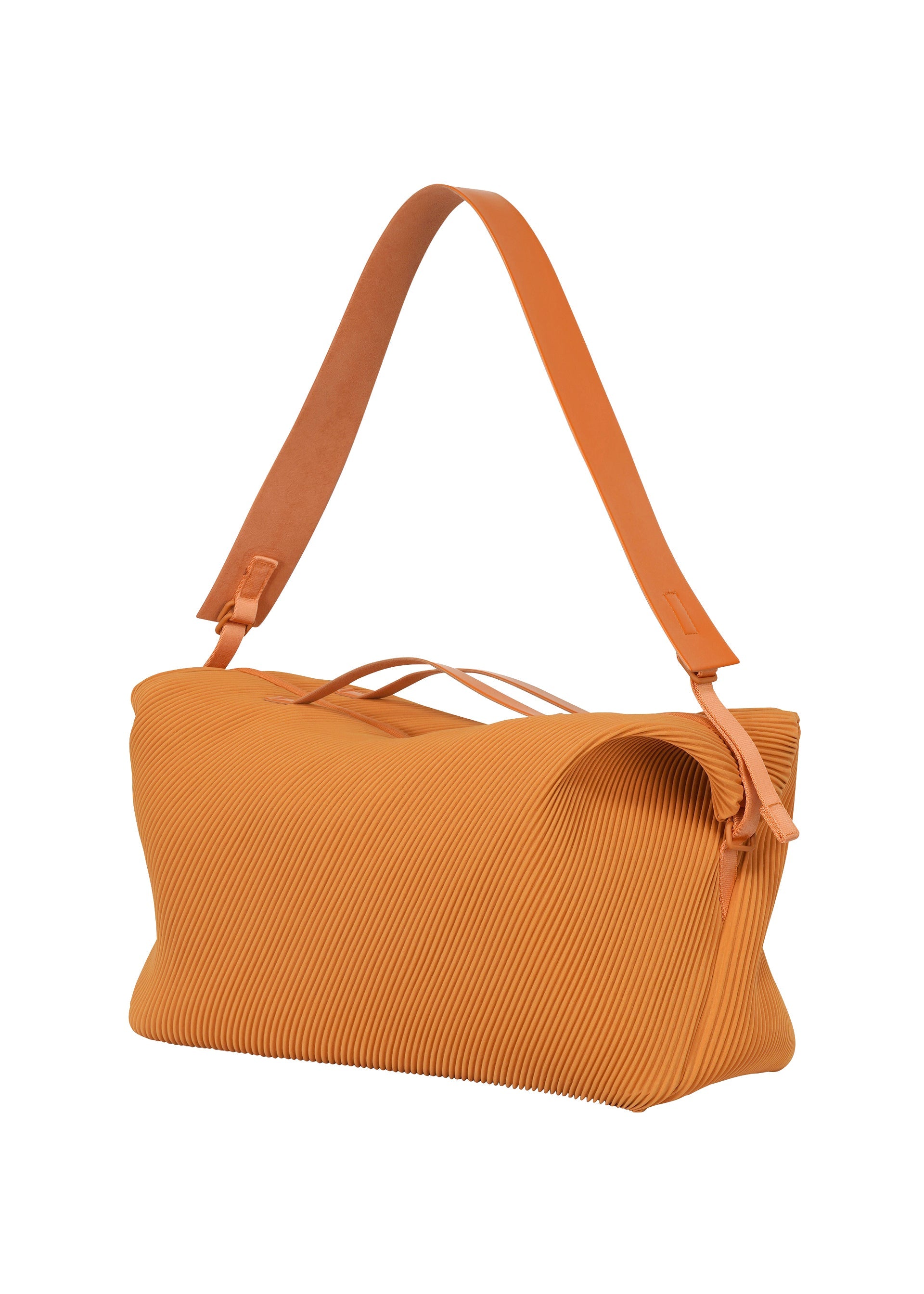 HP66AG427 – The official ISSEY MIYAKE ONLINE STORE | ISSEY MIYAKE UK