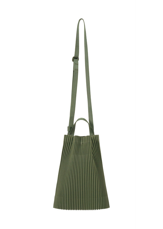 A product shot of the HOMME PLISSÉ ISSEY MIYAKE DRAWSTRING PLEATS BAG bag in .