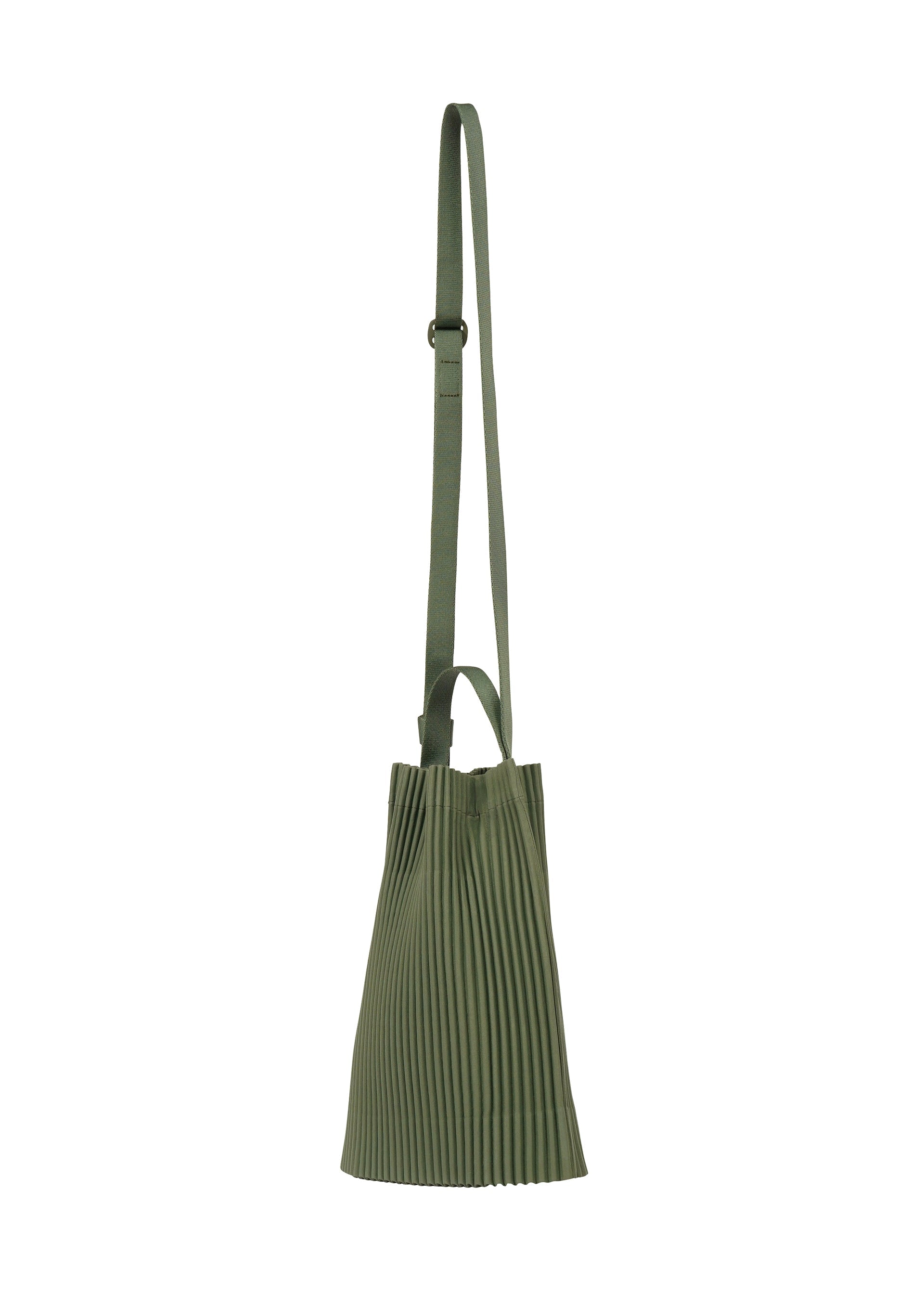 ISSEY MIYAKE 巾着型 レザーショルダーバッグ DRAWSTRING PLEATS BAG Crossbody Bag Agave Yellow – The official