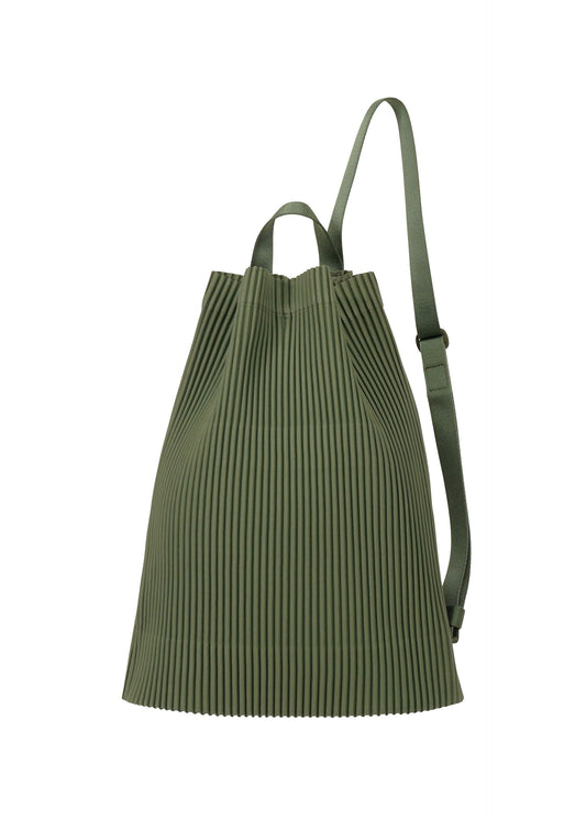 A product shot of the HOMME PLISSÉ ISSEY MIYAKE DRAWSTRING PLEATS BAG bag in .