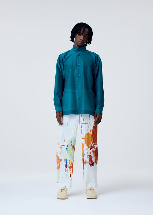 A model wears the HOMME PLISSÉ ISSEY MIYAKE CRYSTALLINE WOOL BLEND shirt.