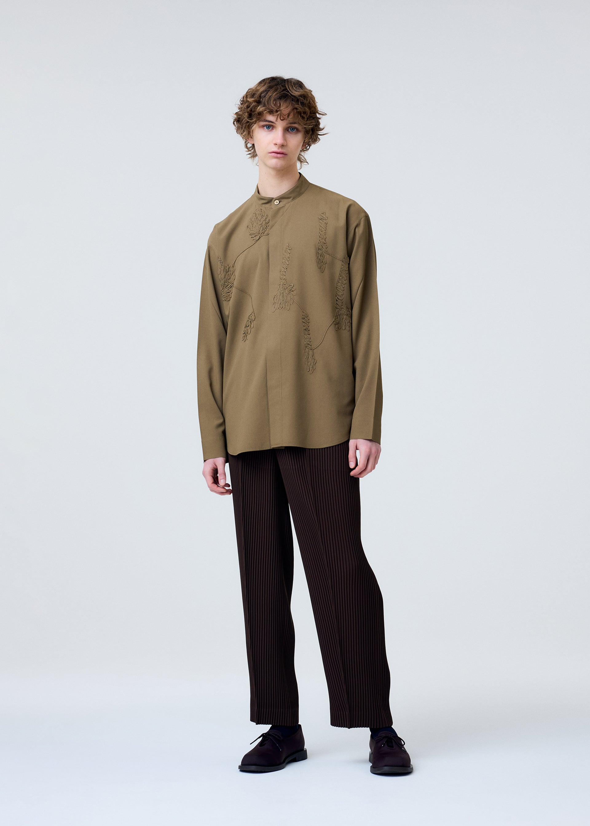 ISSEY MIYAKE Shirts – The official ISSEY MIYAKE ONLINE STORE