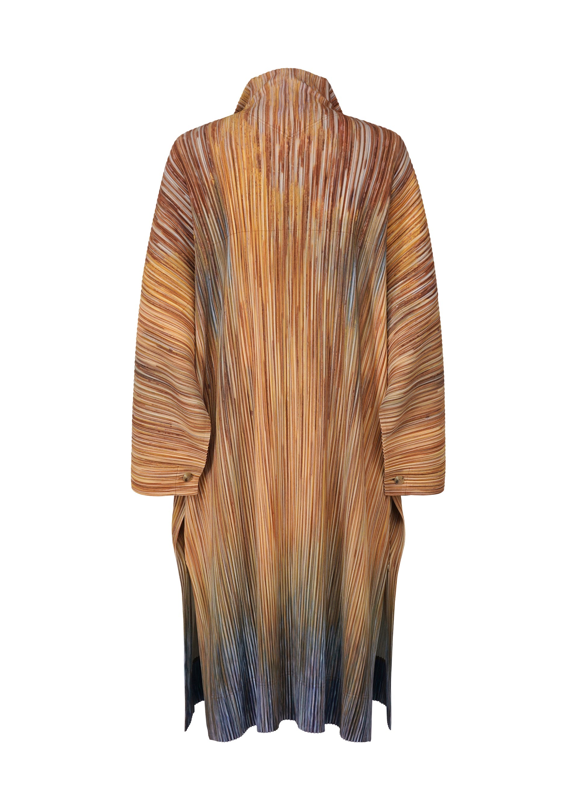 A detail shot of the HOMME PLISSÉ ISSEY MIYAKE PAINT BRUSH CLOSE UP coat.