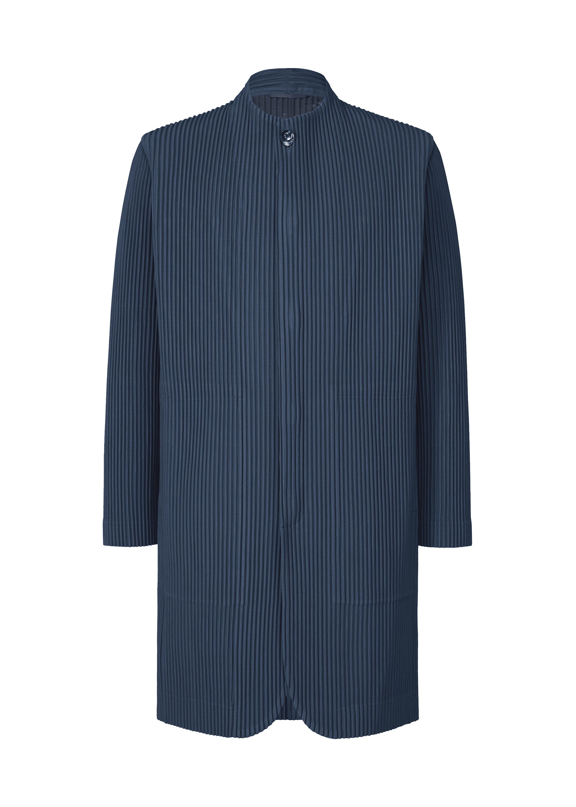 A product shot of the HOMME PLISSÉ ISSEY MIYAKE TAILORED PLEATS 1 jacket in manarola boat navy (76).