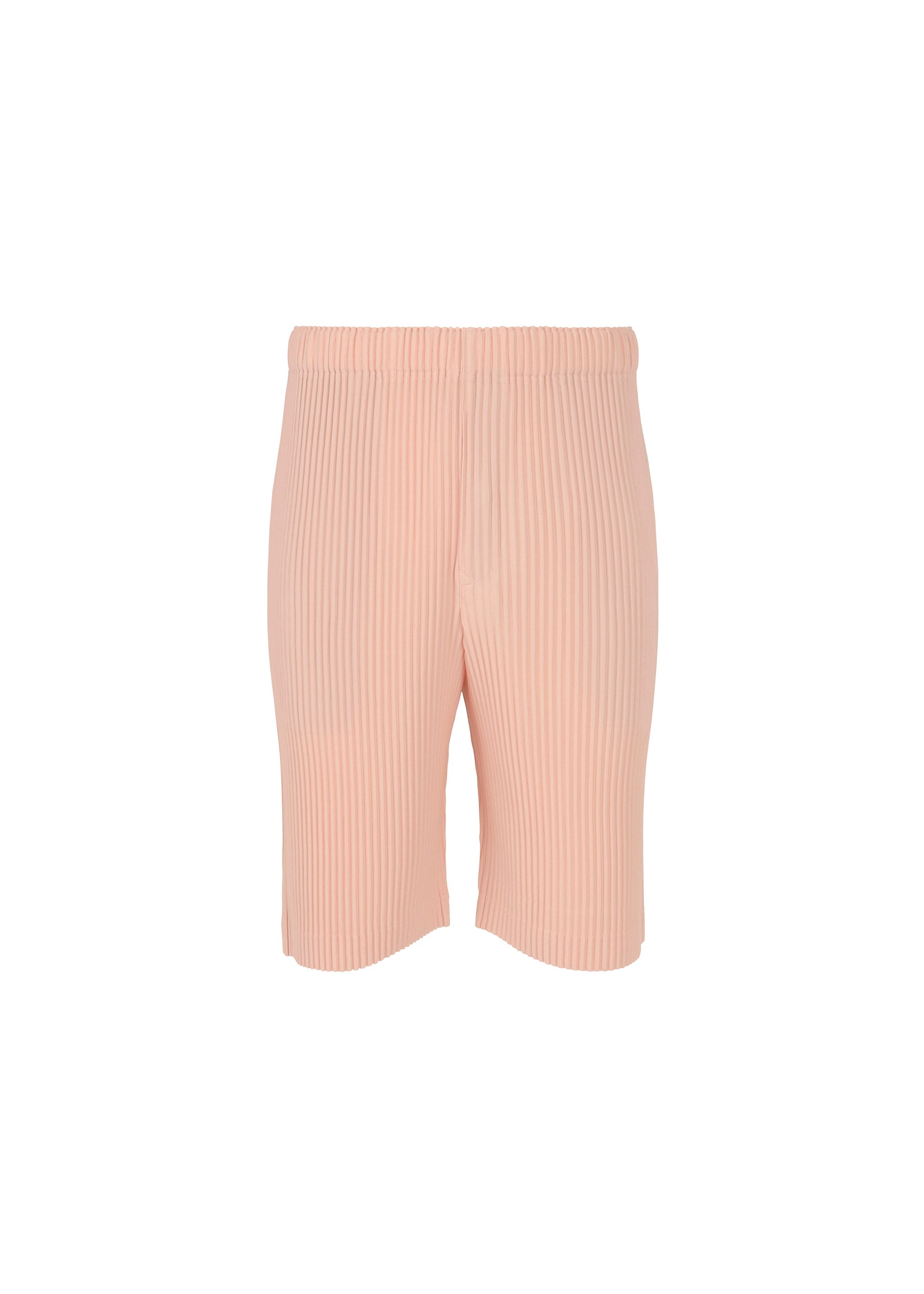 A product shot of the HOMME PLISSÉ ISSEY MIYAKE COLOR PLEATS 2 shorts in natural wine red (25).