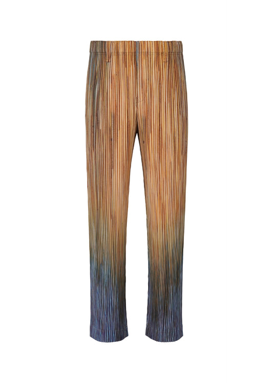 A product shot of the HOMME PLISSÉ ISSEY MIYAKE PAINT BRUSH CLOSE UP trousers in brown (44).