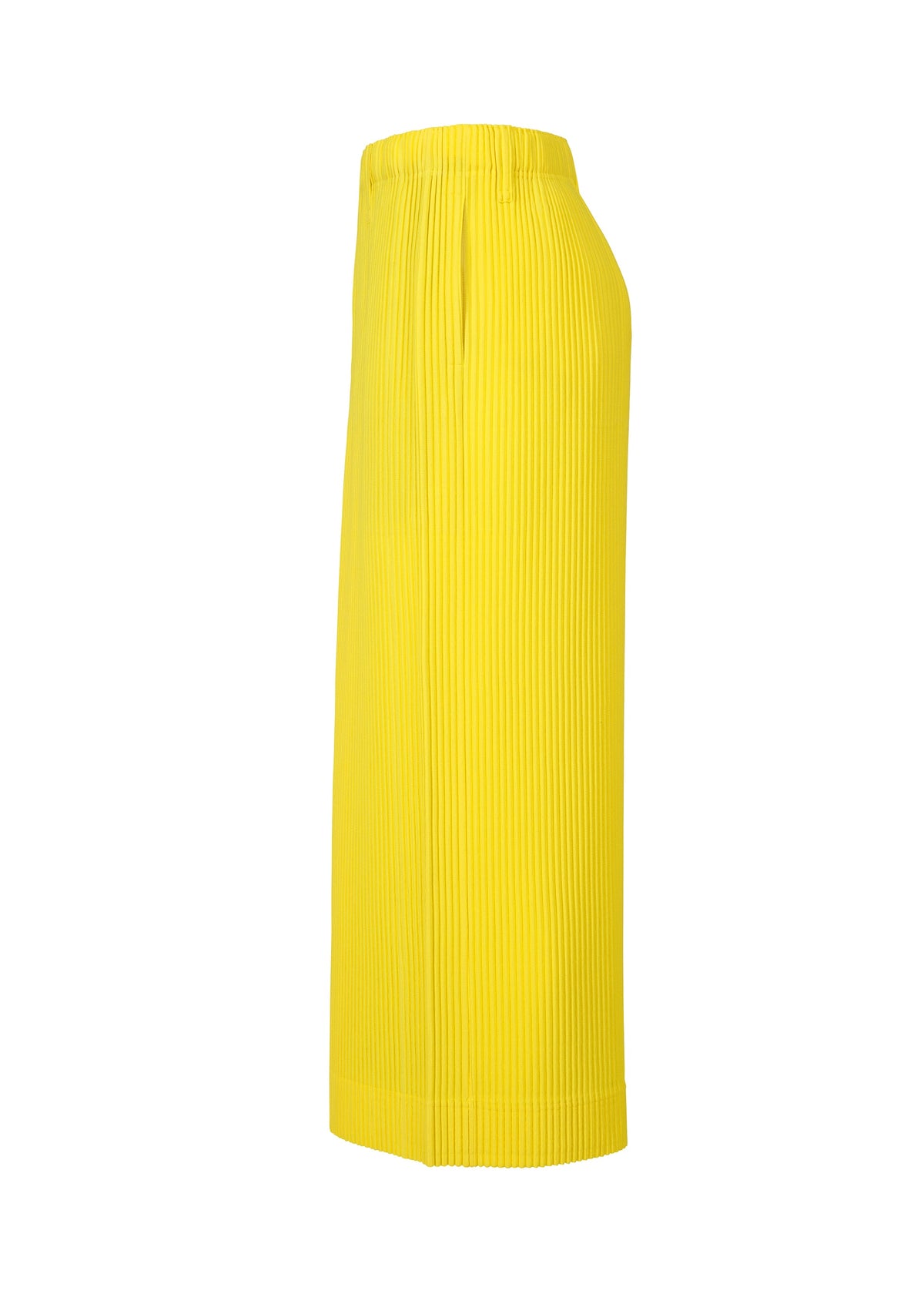 A detail shot of the HOMME PLISSÉ ISSEY MIYAKE COLORFUL PLEATS BOTTOMS skirt.