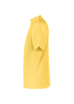 A detail shot of the HOMME PLISSÉ ISSEY MIYAKE MONTHLY COLORS MARCH top.