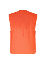 A detail shot of the HOMME PLISSÉ ISSEY MIYAKE BRUSH CLOSE UP KNIT vest.