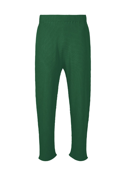 A product shot of the HOMME PLISSÉ ISSEY MIYAKE BASIC KNIT clothing in green (62).