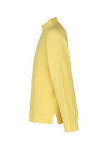 A detail shot of the HOMME PLISSÉ ISSEY MIYAKE RUSTIC KNIT top.