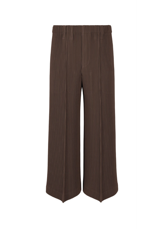 A product shot of the HOMME PLISSÉ ISSEY MIYAKE KERSEY PLEATS trousers in brown.
