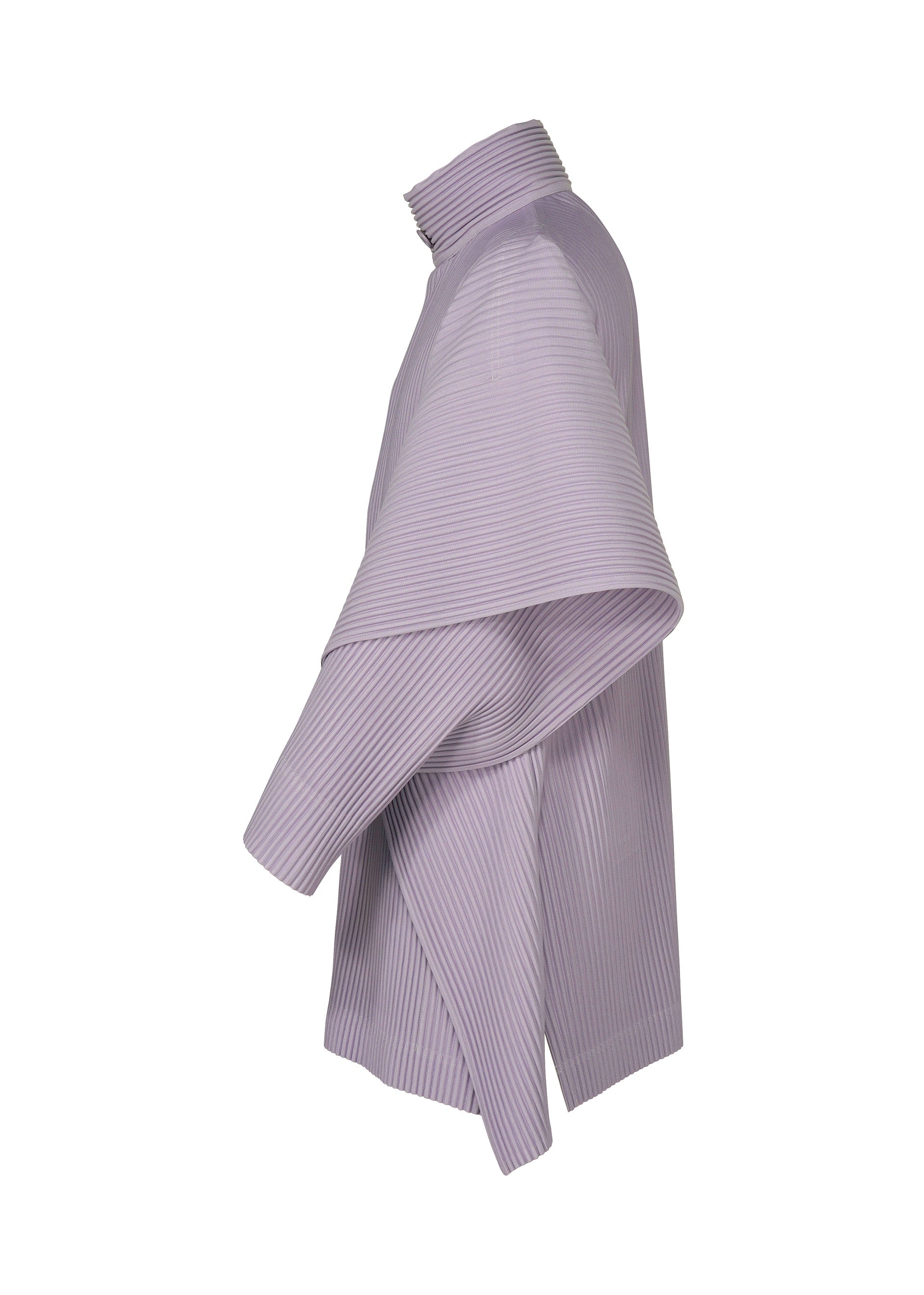 A detail shot of the HOMME PLISSÉ ISSEY MIYAKE MOTION BLUR jacket.