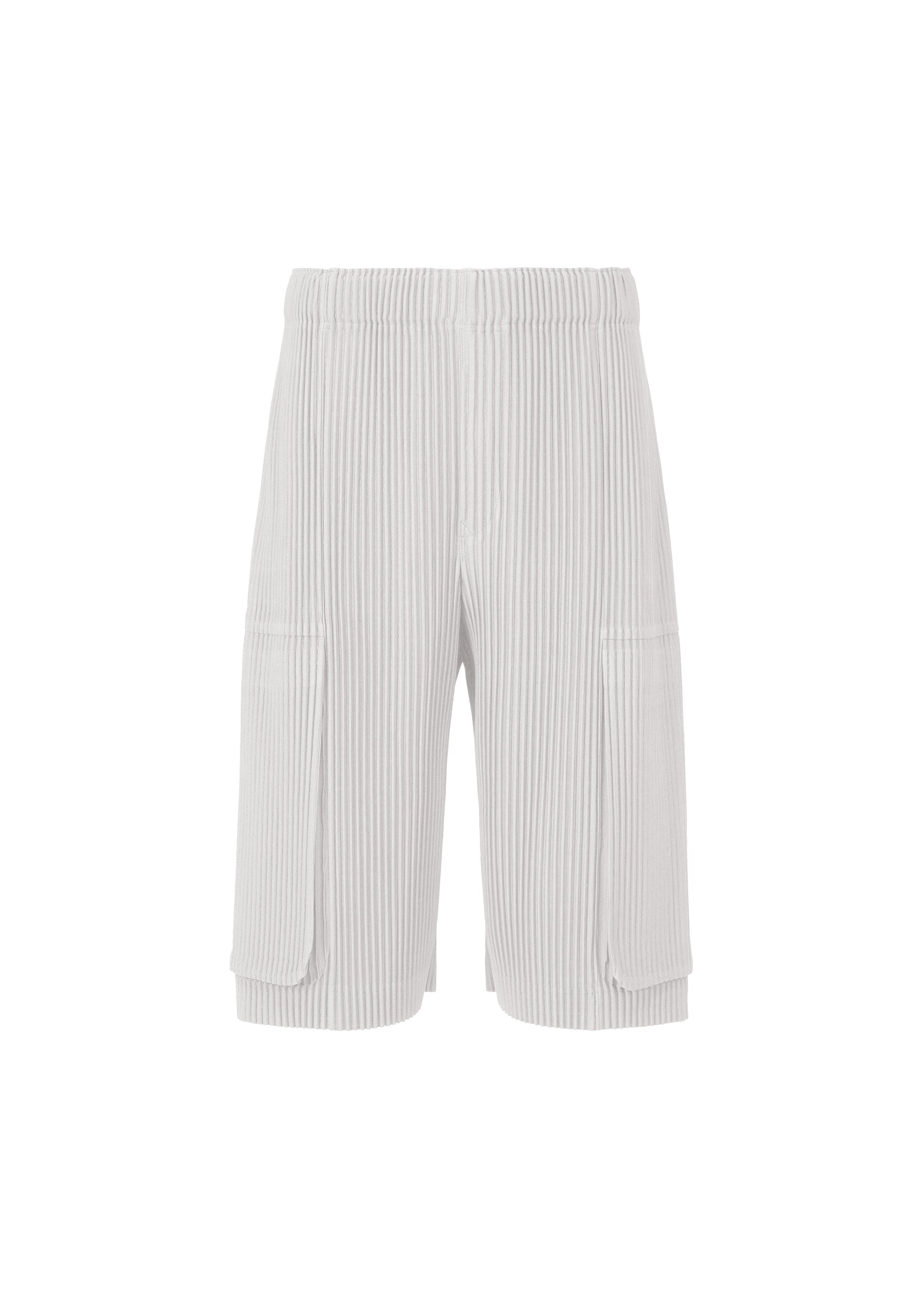 MENSWEAR - SHORTS – The official ISSEY MIYAKE ONLINE STORE | ISSEY