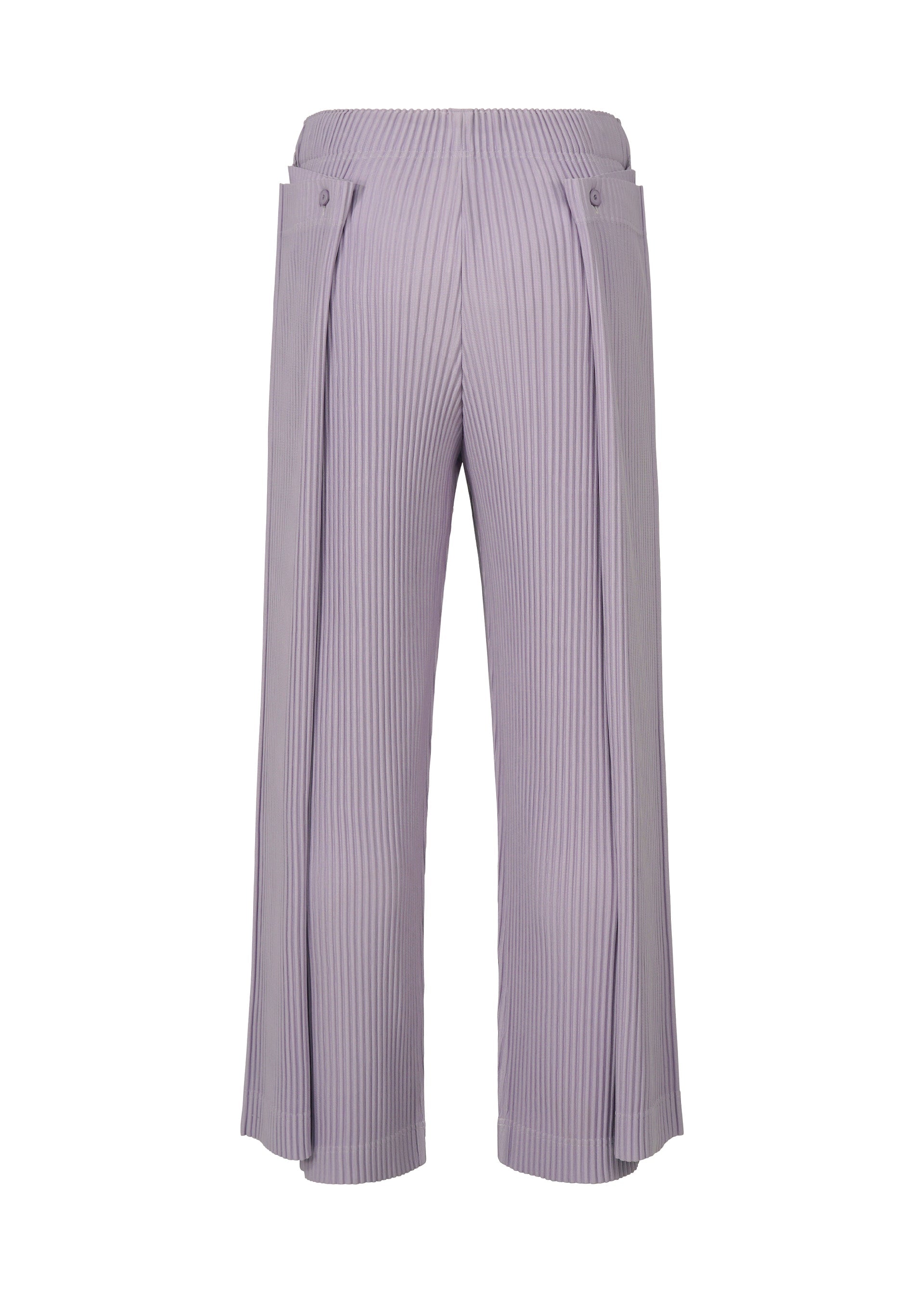 A detail shot of the HOMME PLISSÉ ISSEY MIYAKE MOTION BLUR trousers.