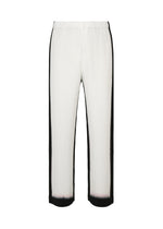 A product shot of the HOMME PLISSÉ ISSEY MIYAKE FRAMEWORK : CHUSEN trousers in white.