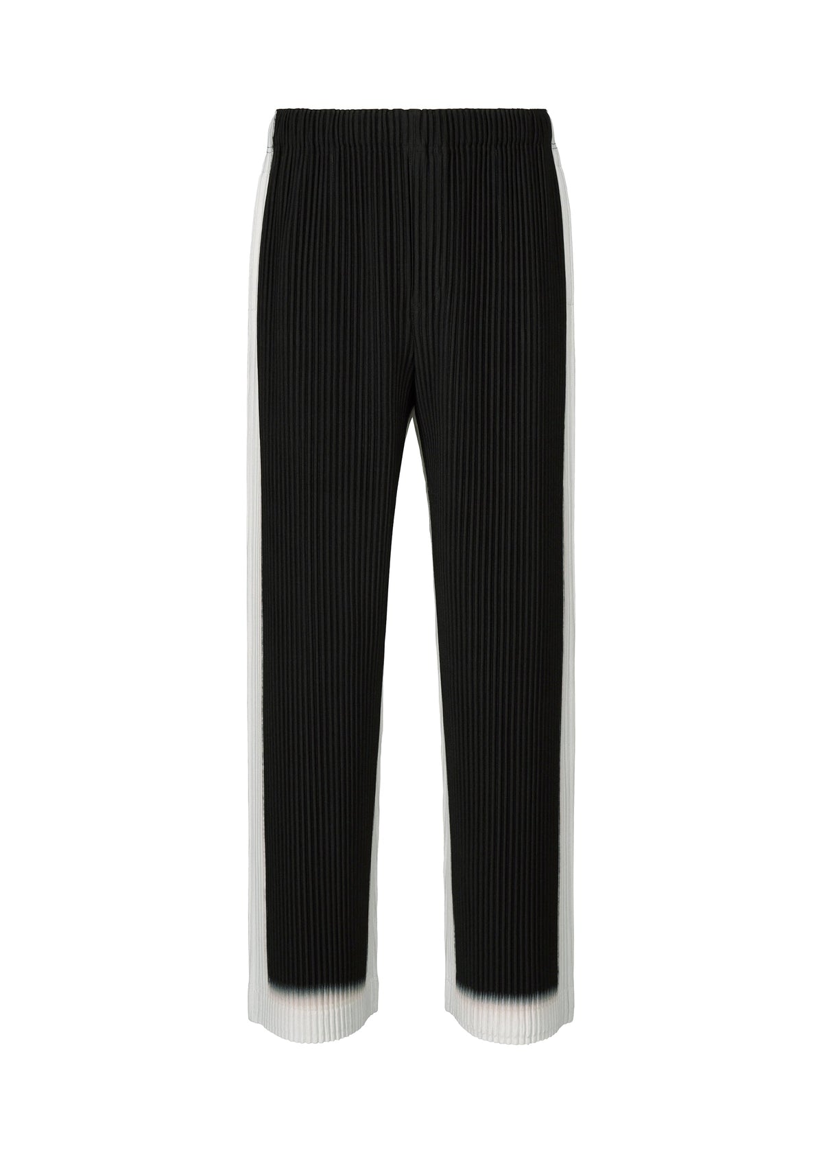 A product shot of the HOMME PLISSÉ ISSEY MIYAKE FRAMEWORK : CHUSEN trousers in black.
