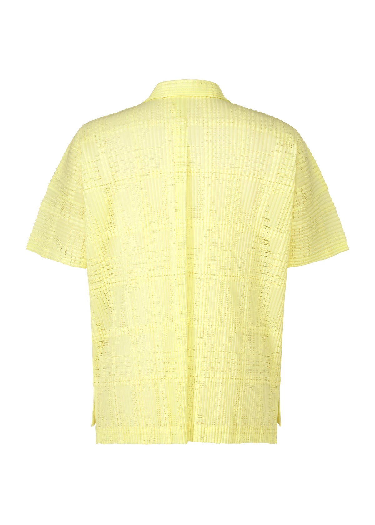 A detail shot of the HOMME PLISSÉ ISSEY MIYAKE LACE GRID PLEATS shirt.