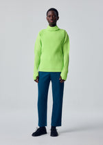 A model wears the HOMME PLISSÉ ISSEY MIYAKE COLOR PLEATS 1 color-pleats-1-top-shine-purple.